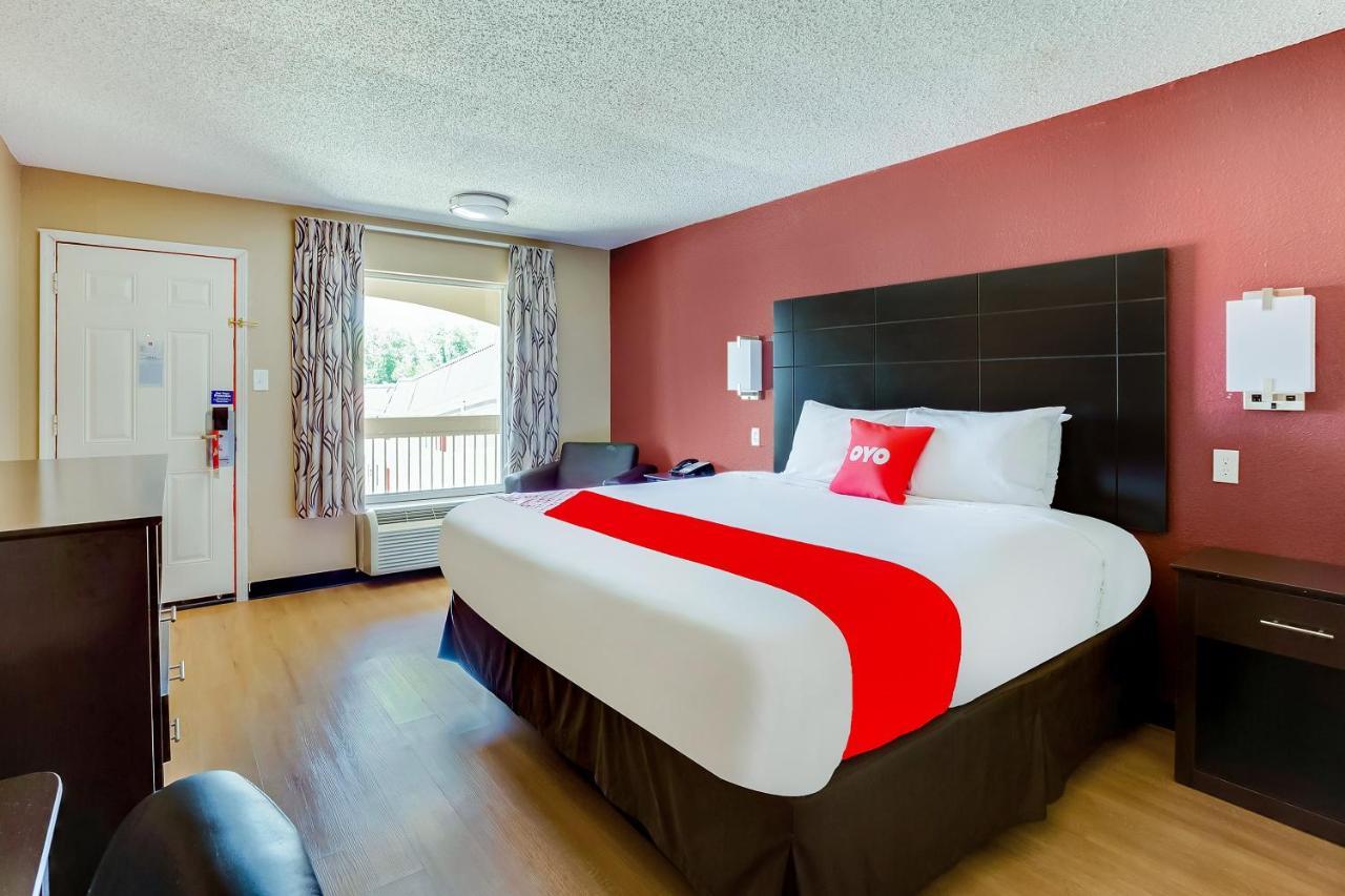 Oyo Hotel Tyler Northwest Mineola Hwy Exterior foto